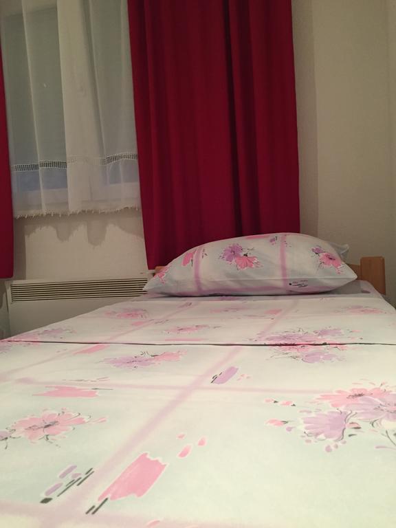 Mfs Apartments 莫斯塔尔 外观 照片